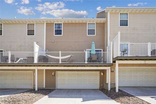 3051 SW White Birch Drive, Ankeny, IA 50023