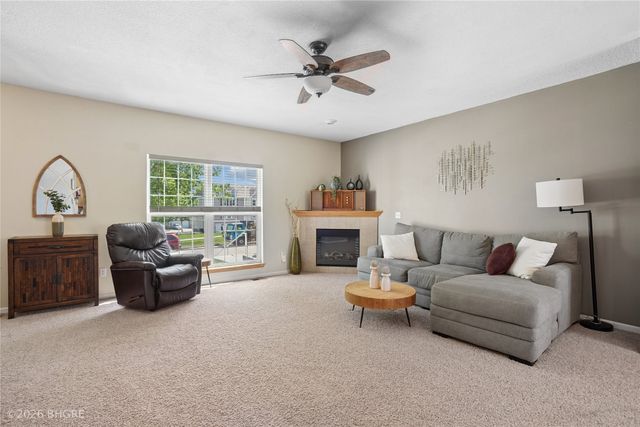 3051 SW White Birch Drive, Ankeny, IA 50023