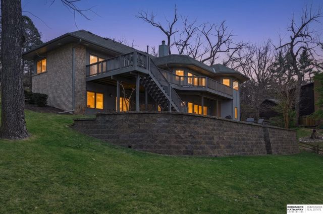 21839 Hillandale Road, Omaha, NE 68022