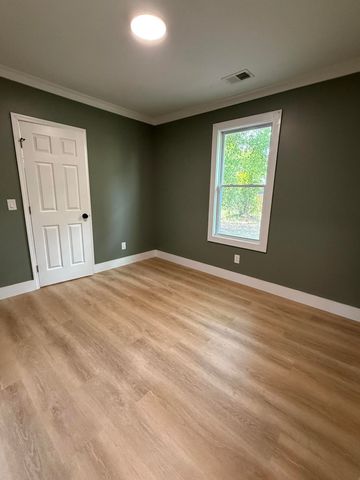 2306 Kent, North Charleston, SC 29405