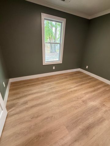 2306 Kent, North Charleston, SC 29405