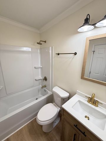 2306 Kent, North Charleston, SC 29405
