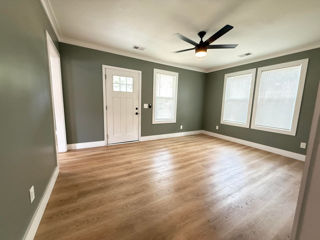 2306 Kent, North Charleston, SC 29405