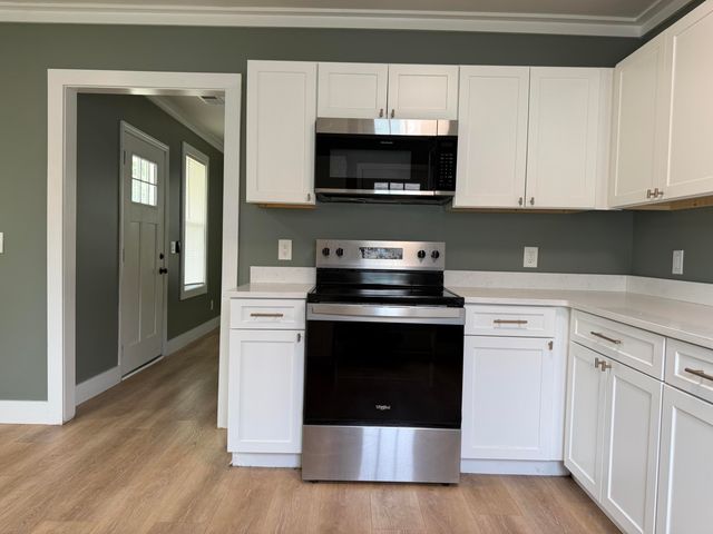 2306 Kent, North Charleston, SC 29405