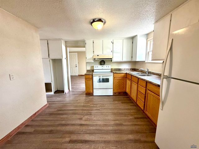 233 ST PATRICK, Rapid City, SD 57701