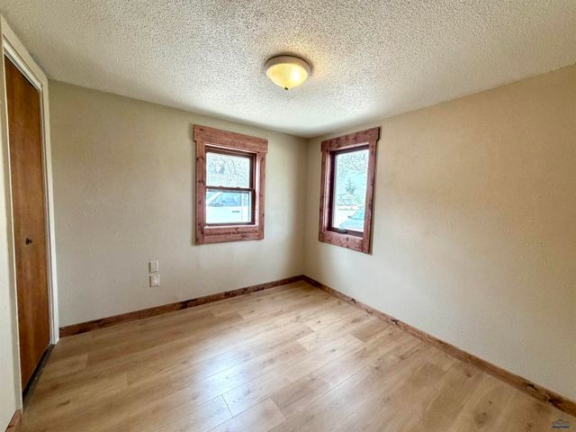 233 ST PATRICK, Rapid City, SD 57701