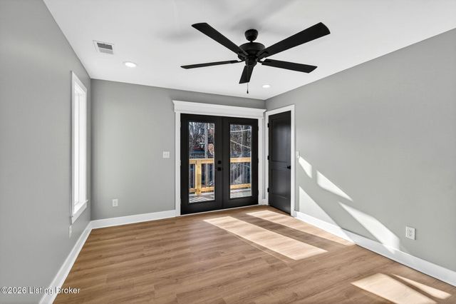 823 E Chestnut St, Louisville, KY 40204