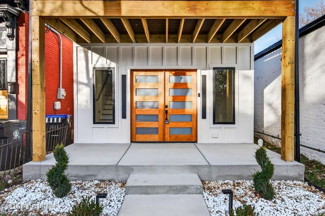 823 E Chestnut St, Louisville, KY 40204