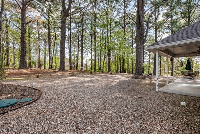 1 Kincardine Lane, Bella Vista, AR 72715