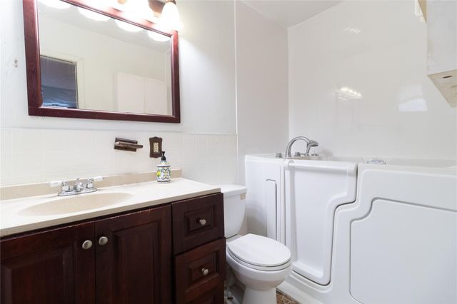 827 Onaleigh Drive, Channelview, TX 77530