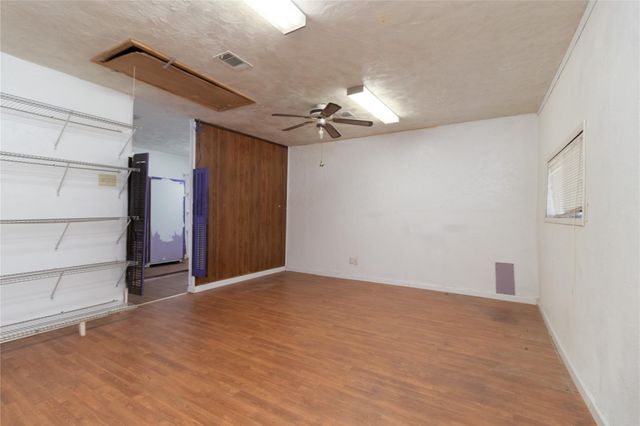 827 Onaleigh Drive, Channelview, TX 77530