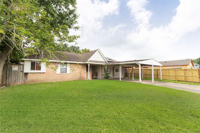 827 Onaleigh Drive, Channelview, TX 77530