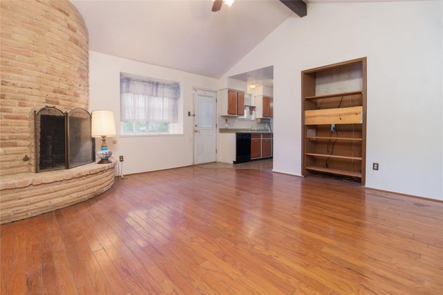 827 Onaleigh Drive, Channelview, TX 77530