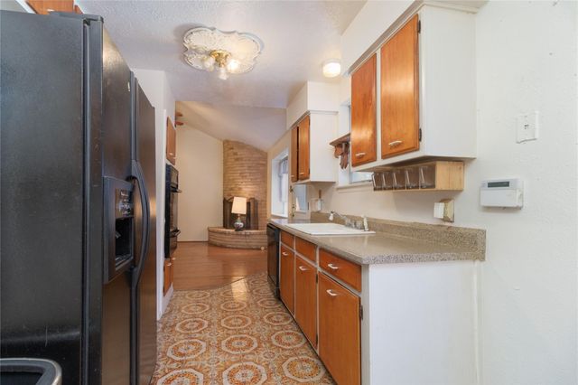 827 Onaleigh Drive, Channelview, TX 77530