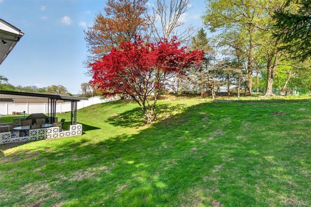 10 Termasen Drive, Stony Point, NY 10980