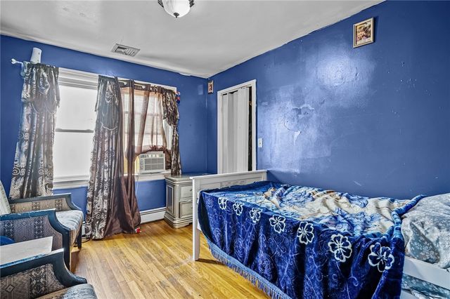 30 Touro Street, Providence, RI 02904