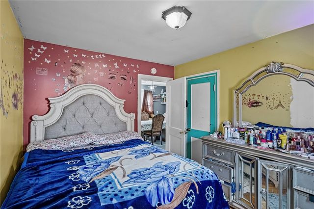 30 Touro Street, Providence, RI 02904