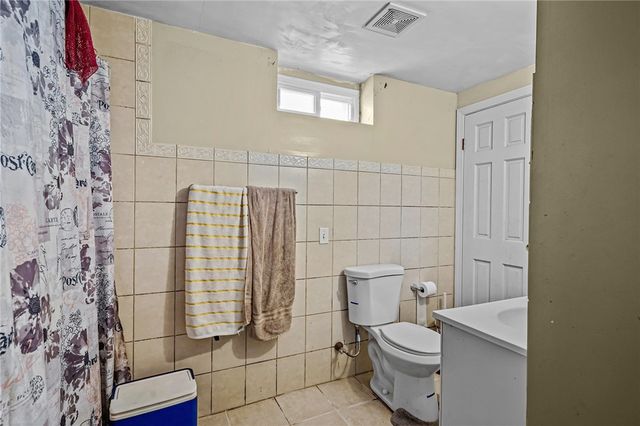 30 Touro Street, Providence, RI 02904