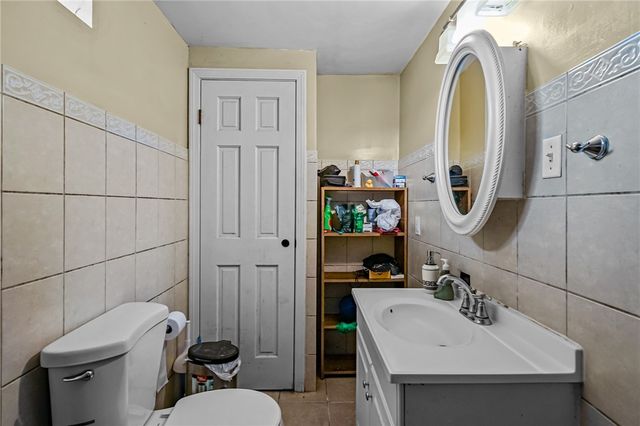 30 Touro Street, Providence, RI 02904