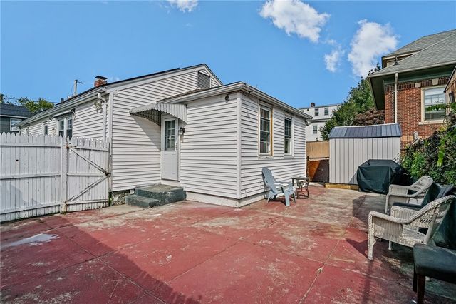 30 Touro Street, Providence, RI 02904