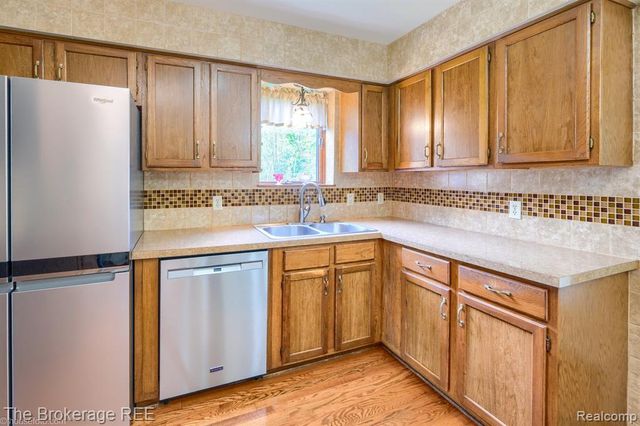 2390 N Vassar Road, Davison, MI 48423