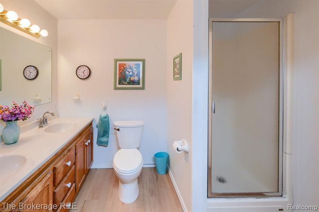 2390 N Vassar Road, Davison, MI 48423