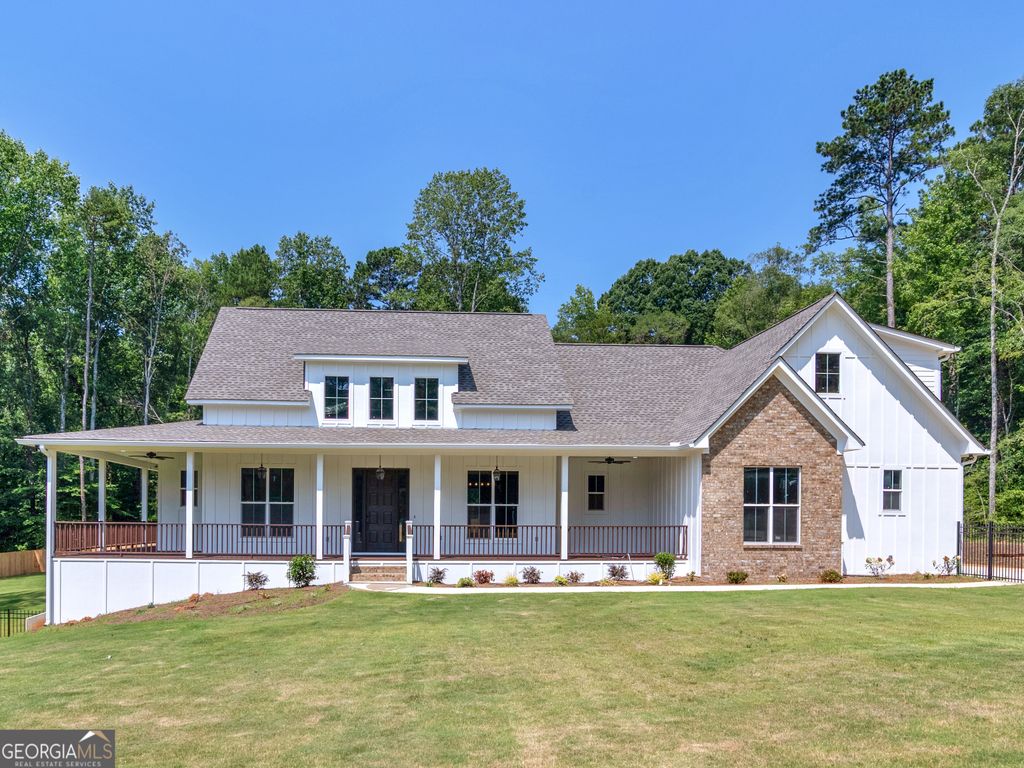 1019 Oakridge Drive, Griffin, GA 30223