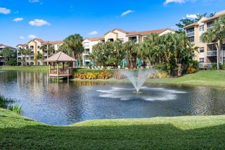 600 Uno Lago Drive 104, Juno Beach, FL 33408