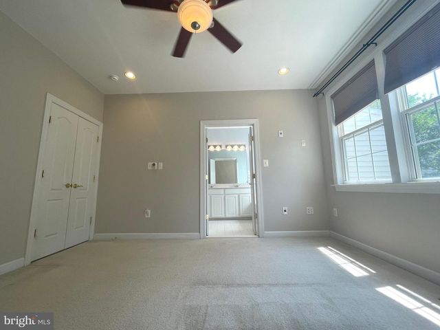 11451 FOGARTY CT, Fairfax, VA 22030