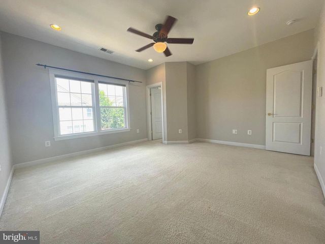 11451 FOGARTY CT, Fairfax, VA 22030