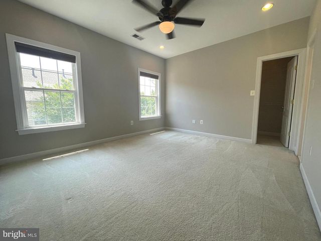 11451 FOGARTY CT, Fairfax, VA 22030