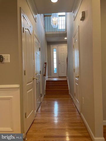 11451 FOGARTY CT, Fairfax, VA 22030