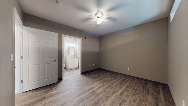 1450 Fifth Avenue 303, Downtown Pgh, PA 15219