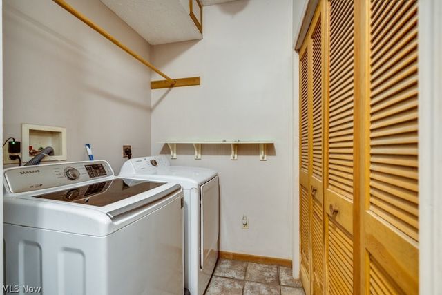 5209 Orchard Lane, North Ridgeville, OH 44039