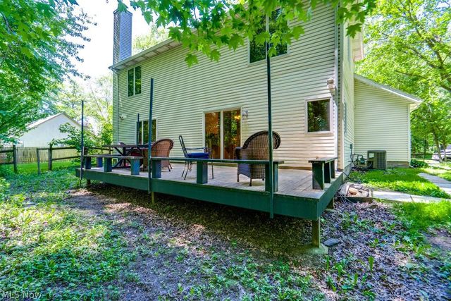 5209 Orchard Lane, North Ridgeville, OH 44039