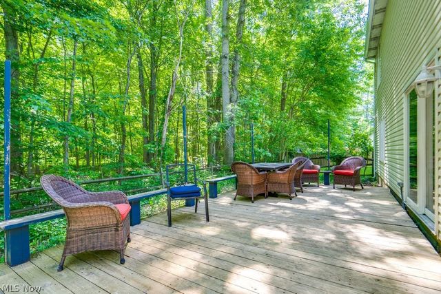 5209 Orchard Lane, North Ridgeville, OH 44039