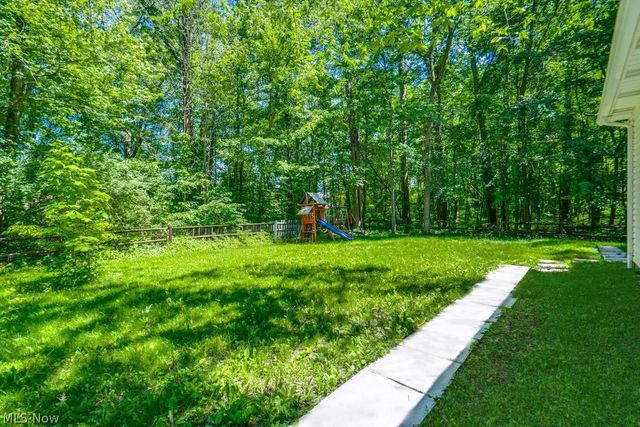 5209 Orchard Lane, North Ridgeville, OH 44039