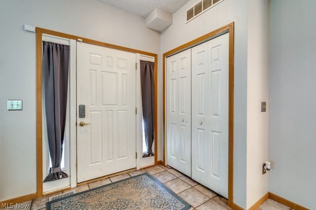 5209 Orchard Lane, North Ridgeville, OH 44039