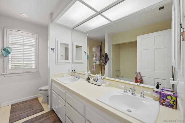 711 Kline A, La Jolla, CA 92037