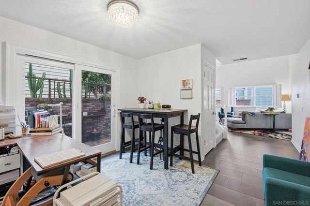 711 Kline A, La Jolla, CA 92037