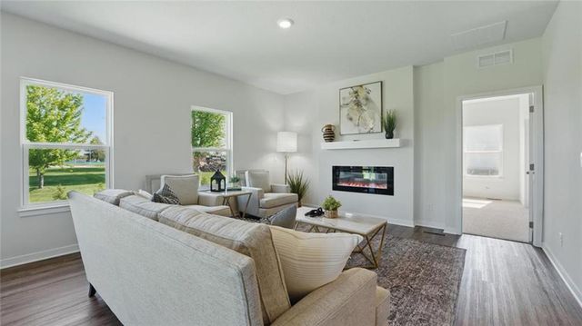 25237 W 177th Terrace, Gardner, KS 66030