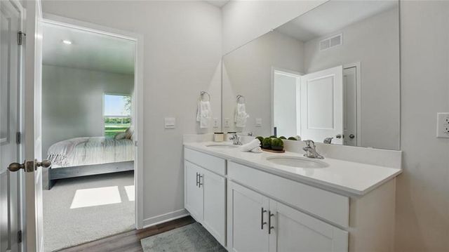 25237 W 177th Terrace, Gardner, KS 66030