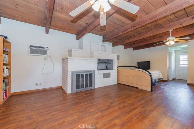 10252 Lesterford, Downey, CA 90241
