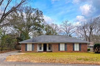 7860 Country Drive, Mobile, AL 36619