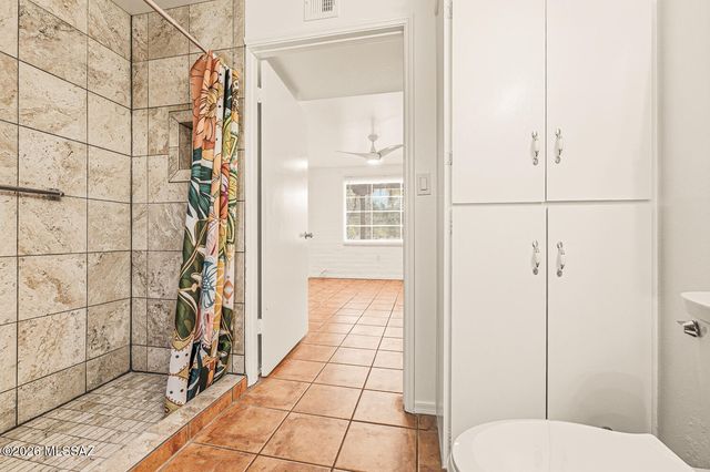 344 S Paseo Pena Apt B, Green Valley, AZ 85614