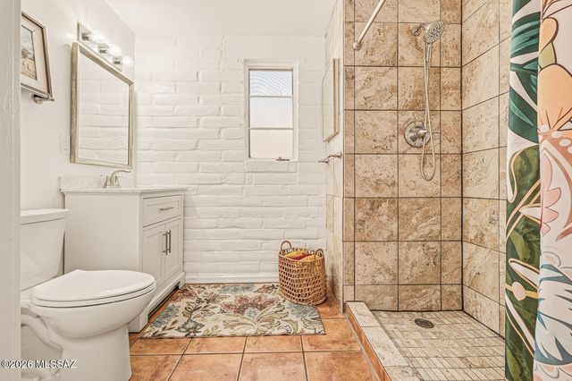 344 S Paseo Pena Apt B, Green Valley, AZ 85614