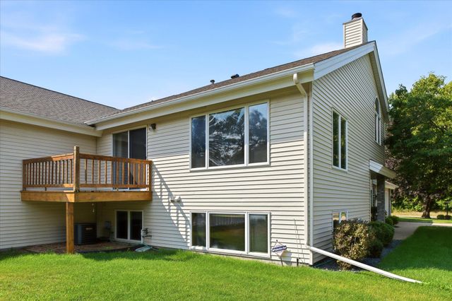 5758 Heather Ridge Drive, Shoreview, MN 55126