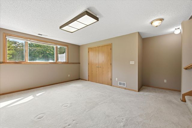 5758 Heather Ridge Drive, Shoreview, MN 55126
