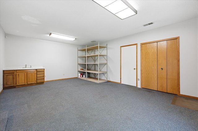 5758 Heather Ridge Drive, Shoreview, MN 55126