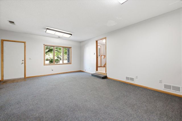 5758 Heather Ridge Drive, Shoreview, MN 55126